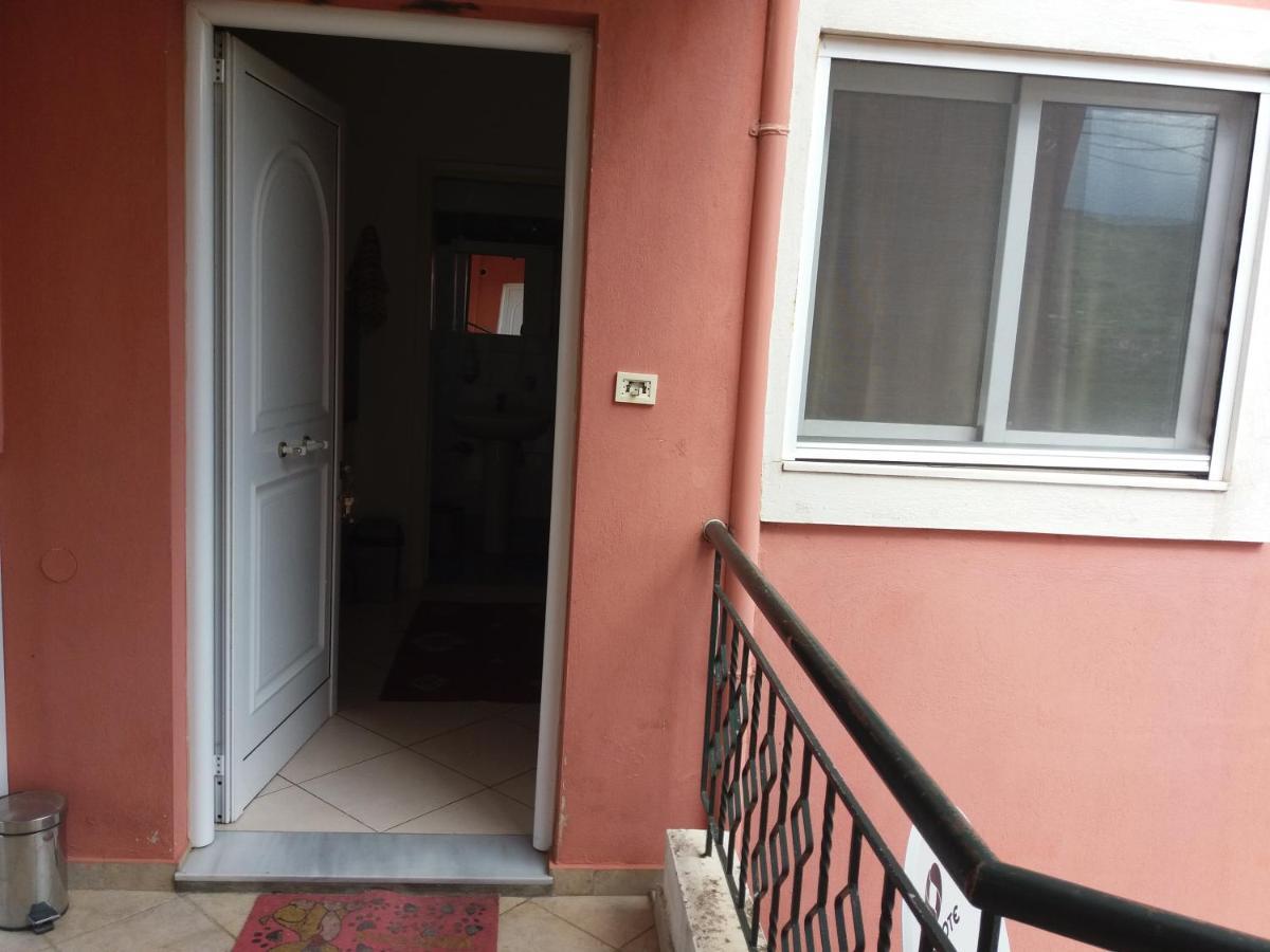 Laida Place Ioannina Extérieur photo
